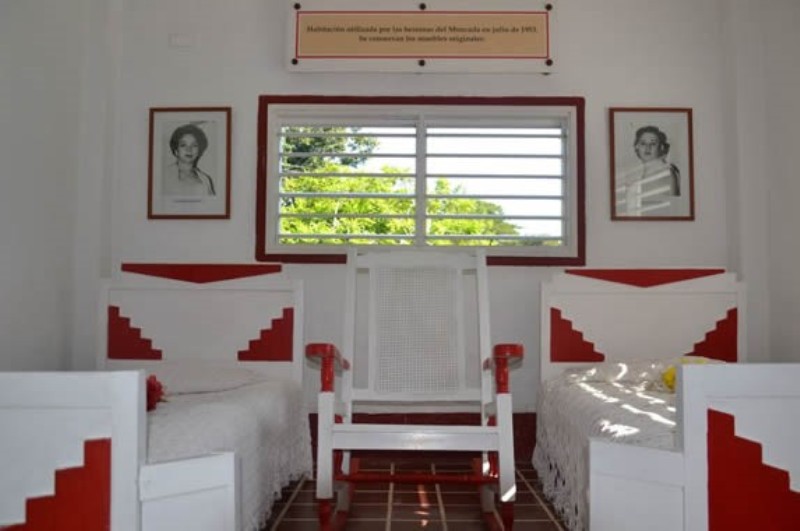 850 interior-museo-granjita-siboney-santiago-de-cuba.jpg